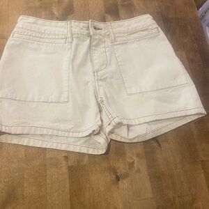 Old Navy Cream Denim Patch Pocket Shorts